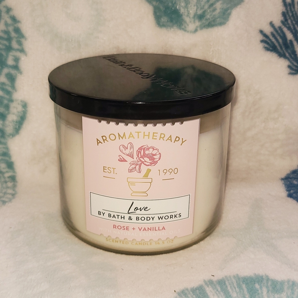 BBW Rare Aromotherapy Love 3 wick Candle